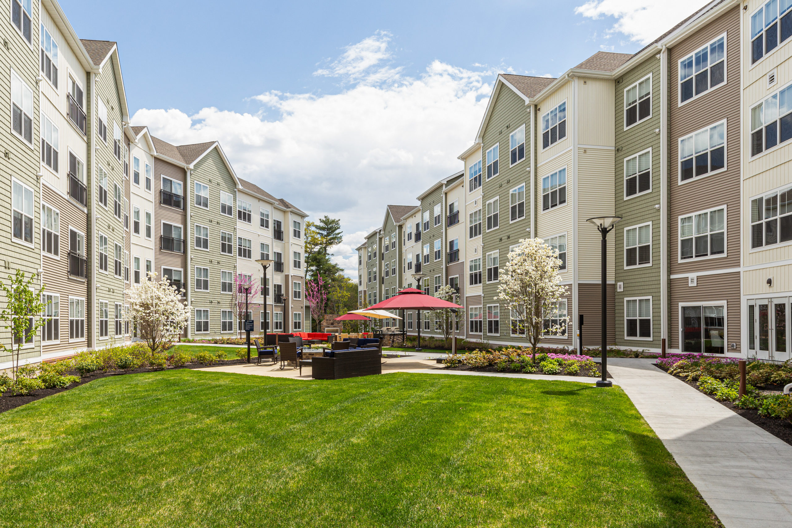 Courtyard at The Point at Sharon